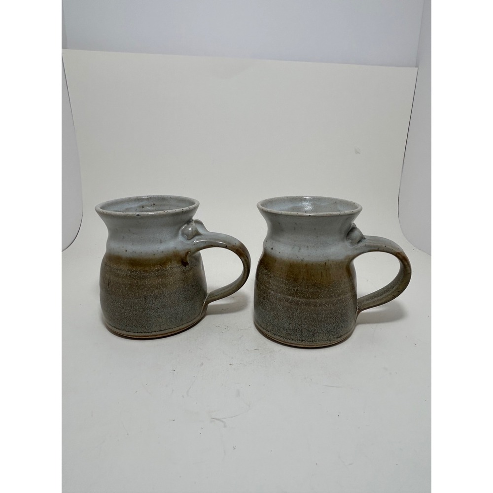 Signed Studio Pottery Hand Thrown Stoneware Mugs‎ Two Tone Gray Brown Set of 2